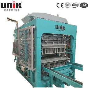 Automatický stroj na výrobu cementových cihel