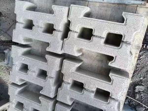 Stroj na blokování cementových bloků