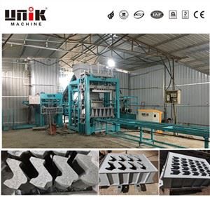 Stroj na výrobu obrubníků